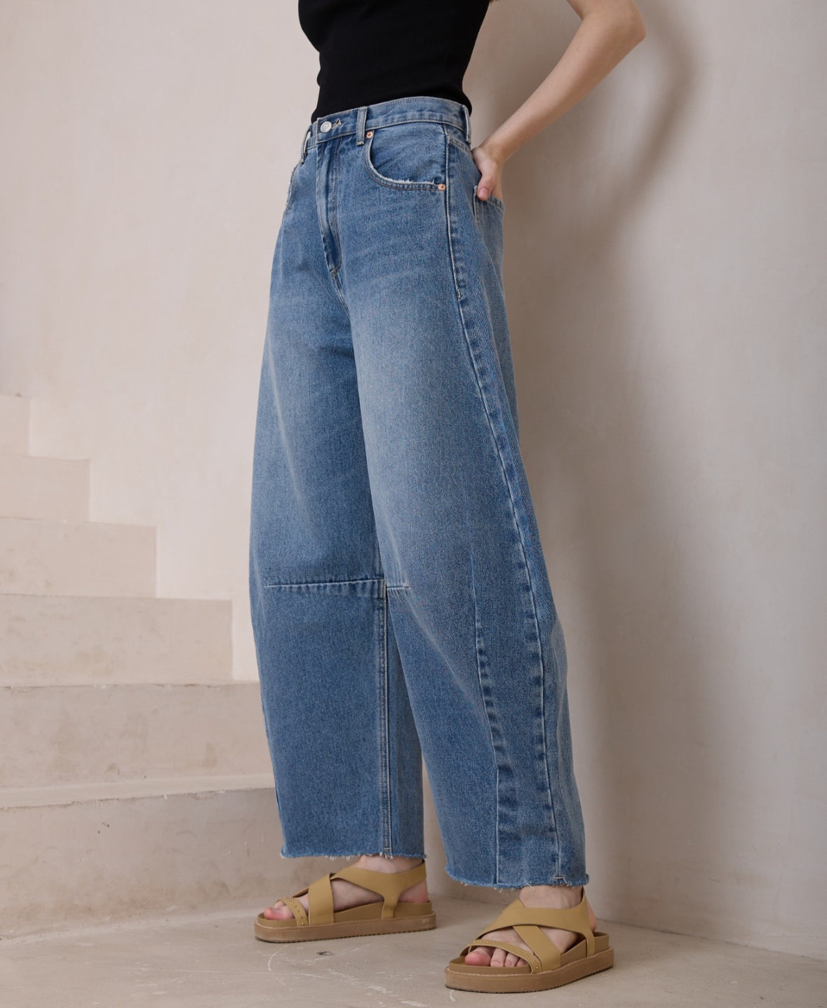 Minnie Barrel Leg Jeans